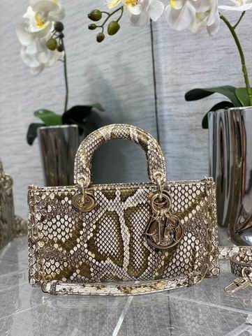 Dior �Ϸ�����Ƥ 26x6x14cm CN