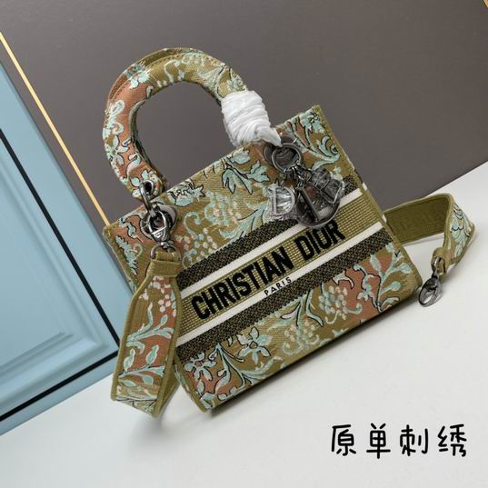 Dior Lady M8002ǳ�� 24x20x11cm ww