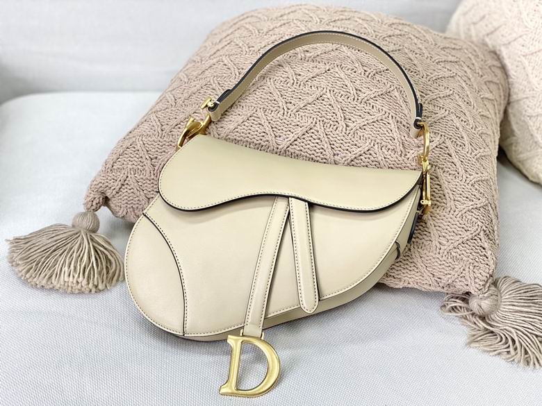 M0446 25X20X6cm YG 3