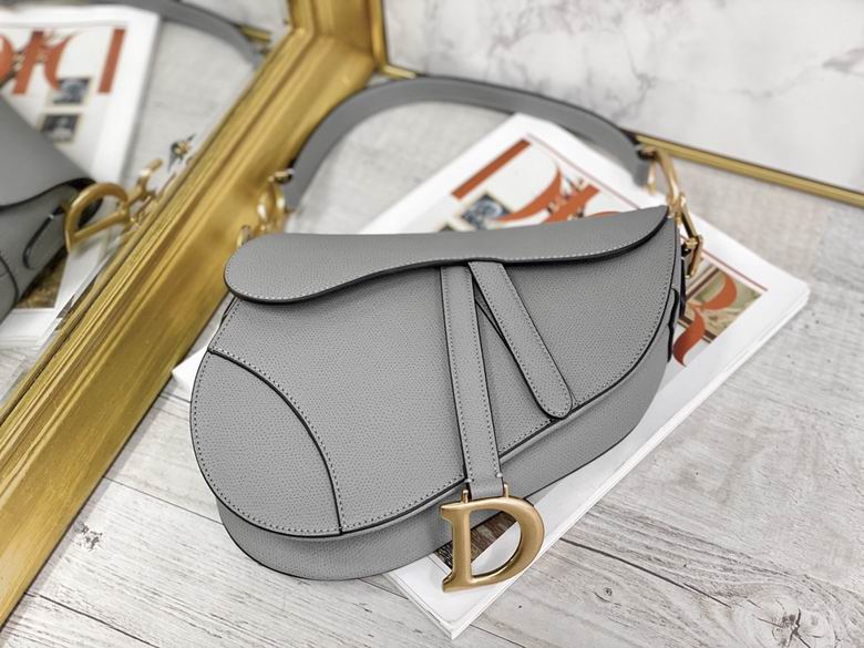 M0446 25X20X6cm YG 13