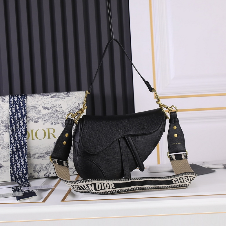 Dior  ������ 1��1