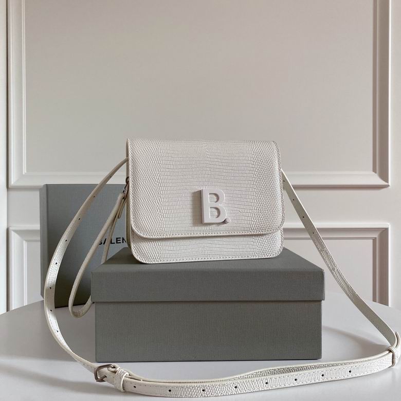 Balenciaga 19x14x7cm FY 4