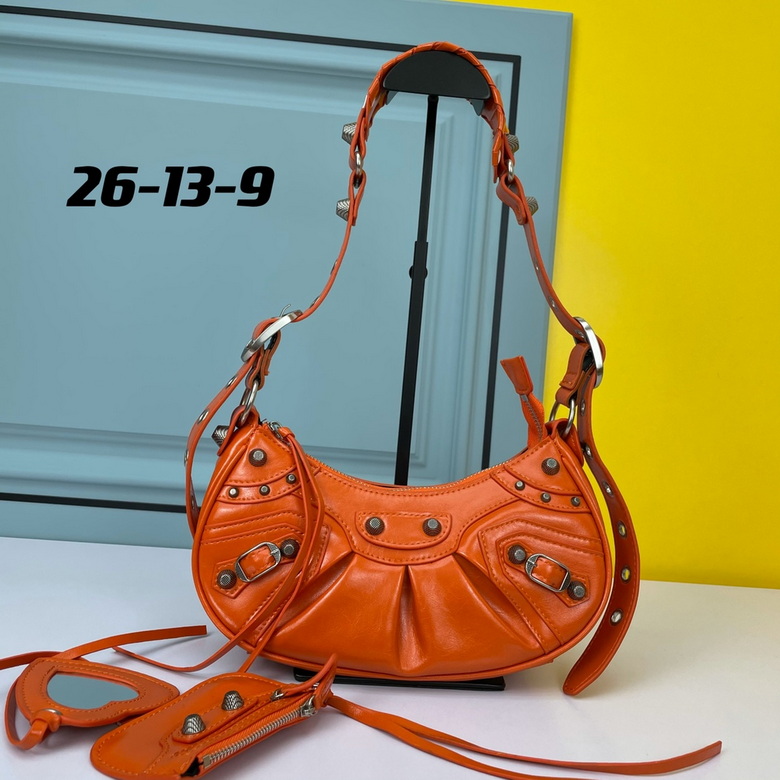 Le Cagole 26X13X9cm 072704 YW 2