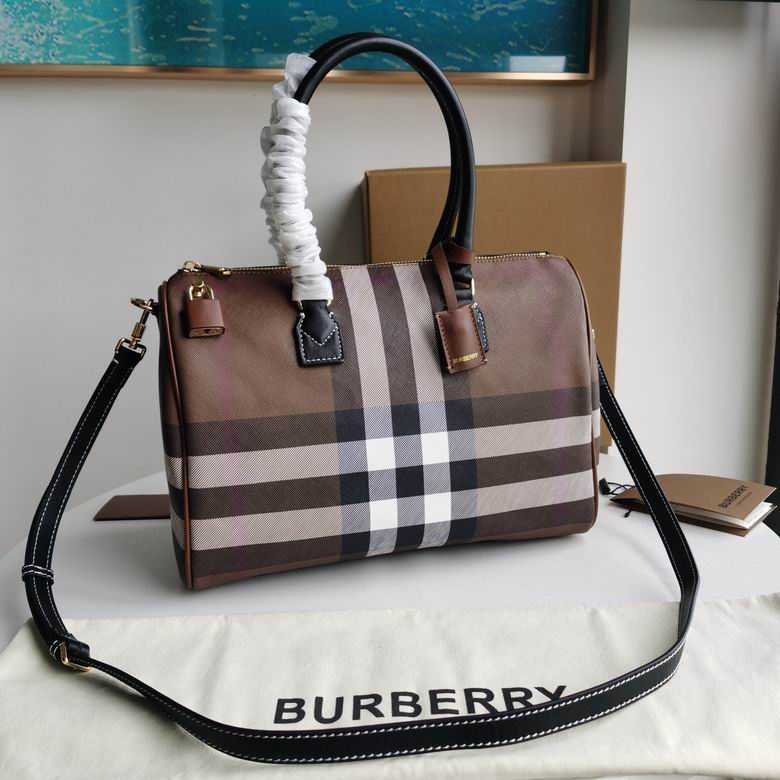Burberry 30x15x21cm HQ