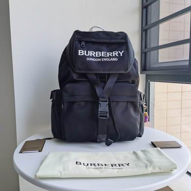 Burberry 34x17x40cm HQ 2