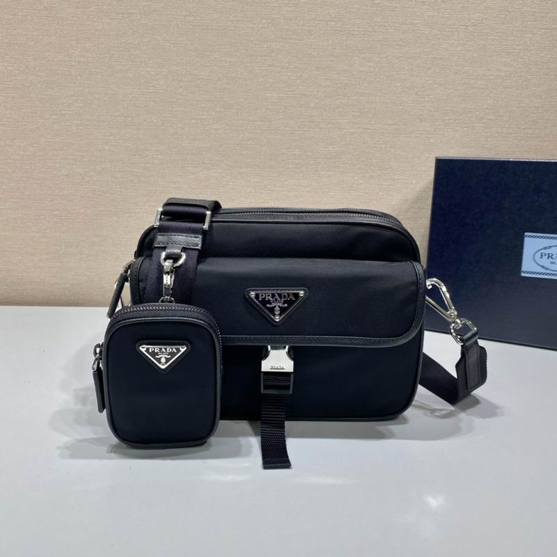 2VH133B 22x16x5cm ap 16