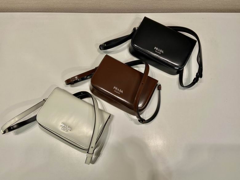 Prada 2VD061 18x12.5x2.5cm AP