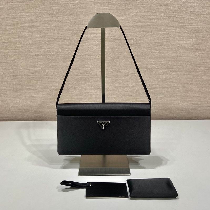 Prada 1BH610 22.5X12X4cm AP