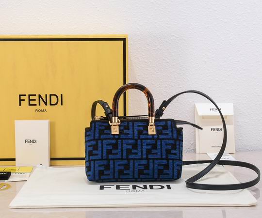 Fendi Boston 005 17x8x12cm ww2ɫ