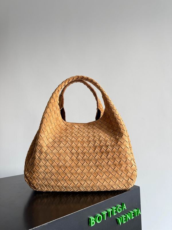 844250 39x24x18.5cm T2