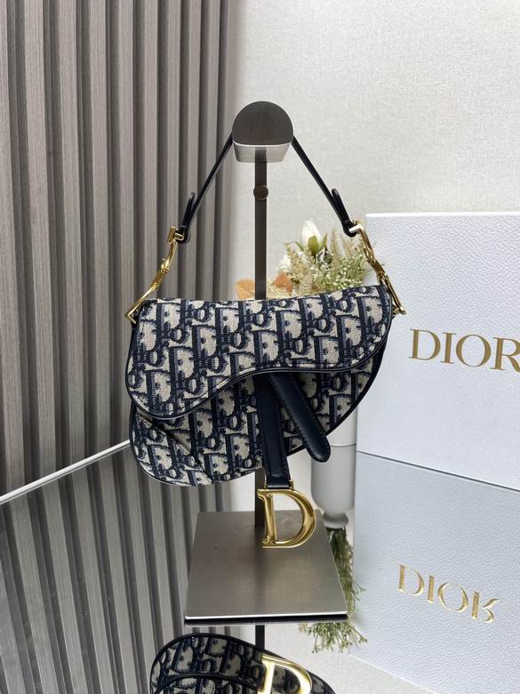 0928 25.5X20X6.5cm 0929 19.5X16X6.5cm YG