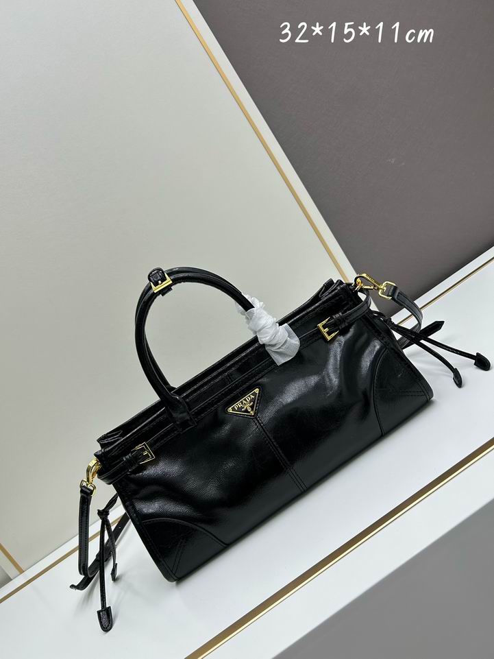 Prada 32x15x11cm jj