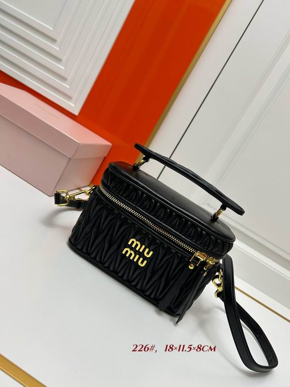 5BH226 18X11.5X8cm XMY 3ɫ