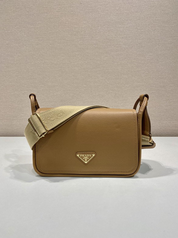 Prada 1BD372 23x15x8.5cm AP