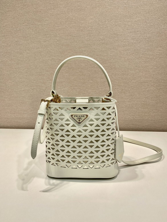 Prada 1BA217 17x18x10.5cm AP1