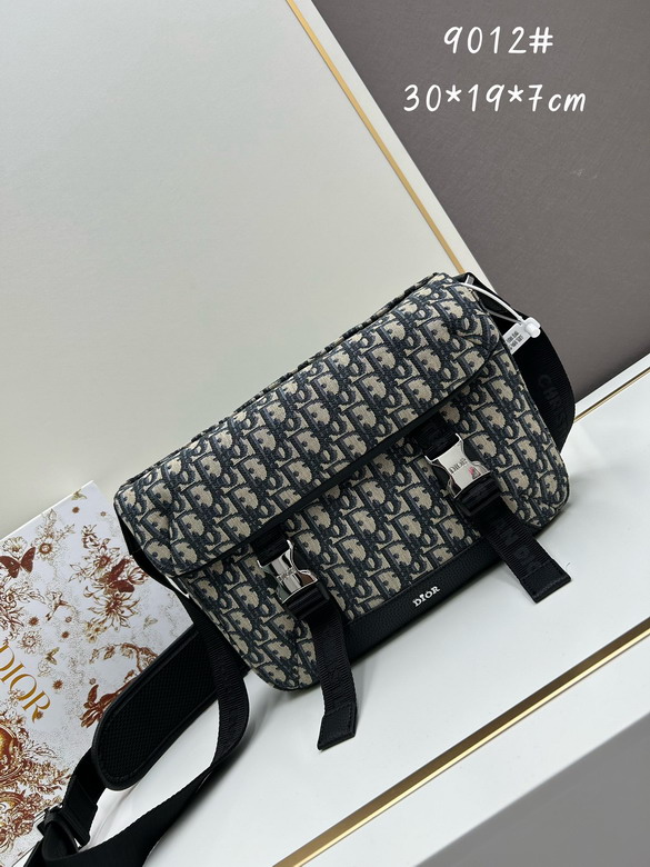 Dior 9012 30x19x7cm jj