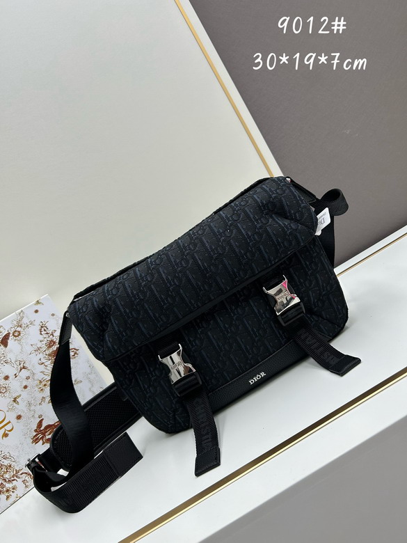 Dior 9012 30x19x7cm jj1