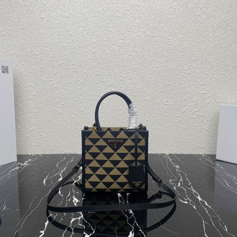 1BA355 17X19X6cm YG 6