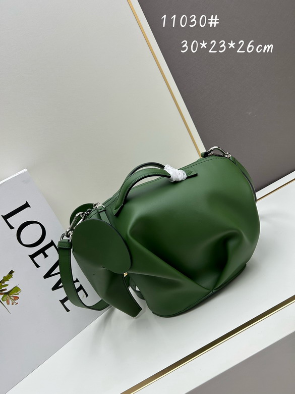Loewe S11030 30x23x26cm jj1