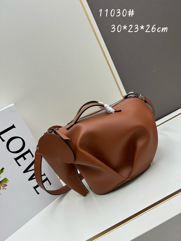 Loewe S11030 30x23x26cm jj3