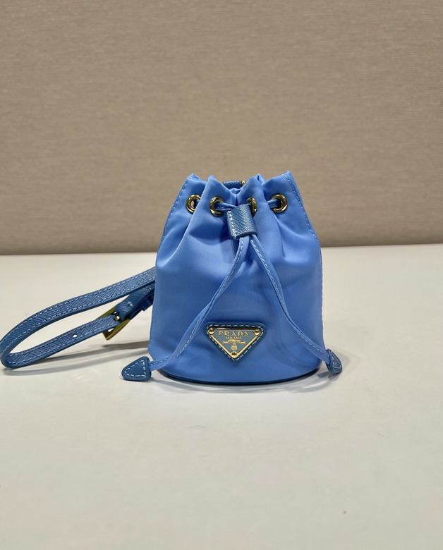 Prada 1TT202 8.5x10.5cm AP