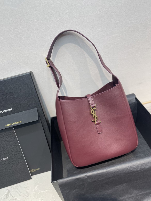YSL 713938 23x22x8.5cm 8D2