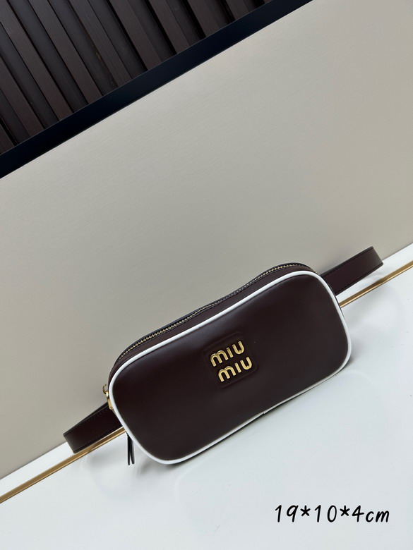 Miumiu 19x10x4cm jj2