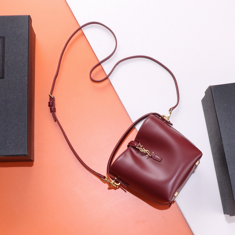 YSL 765870 15x13x6cm 8D4