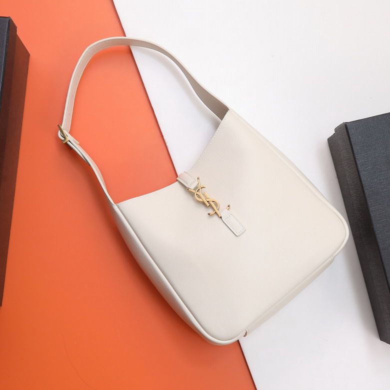 YSL Le 657230 24x24x10cm 8D5