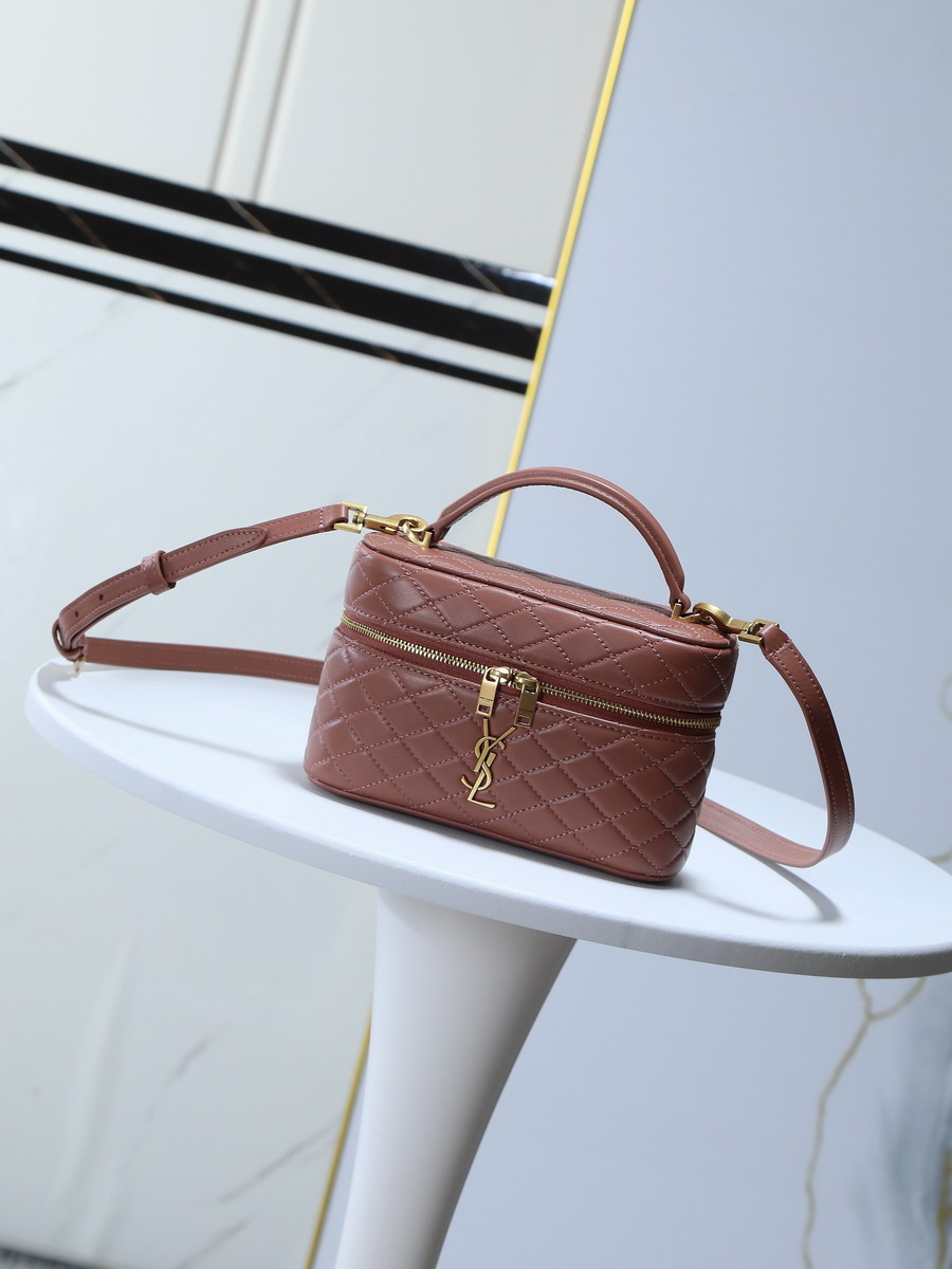 YSL 766731 18x11x6.5cm 8D1