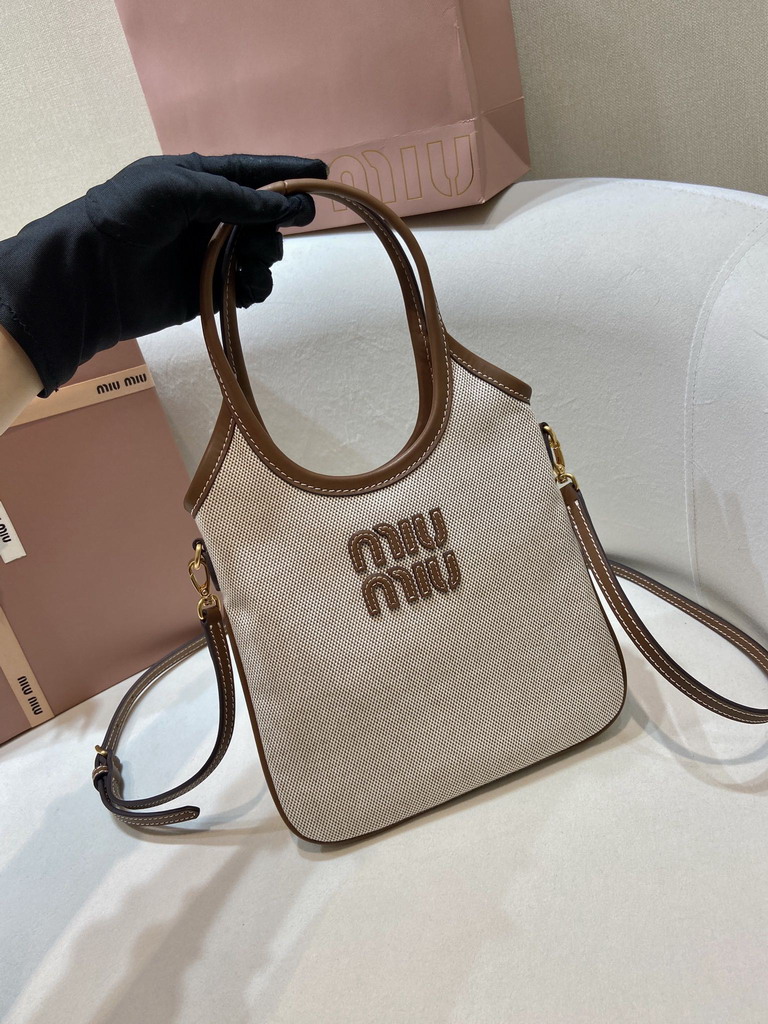 Miu 5BA281 24x20cm AP.