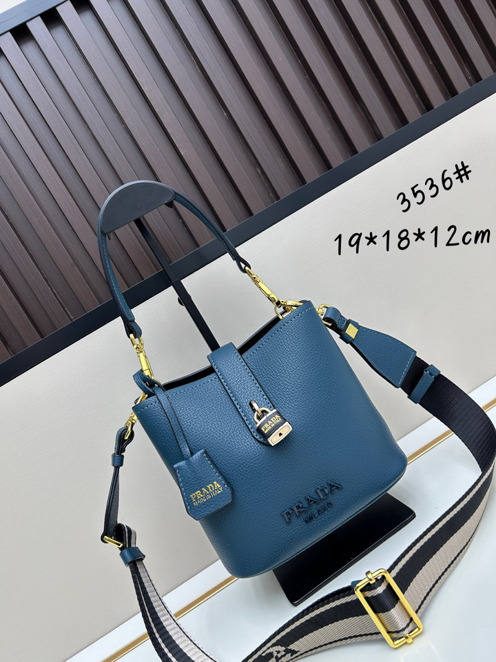 Prada 3536 19x18x12cm jj2