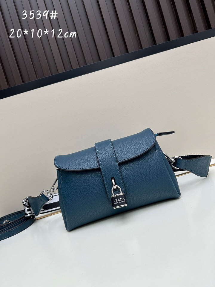 Prada 3539 22x10x12cm ss1