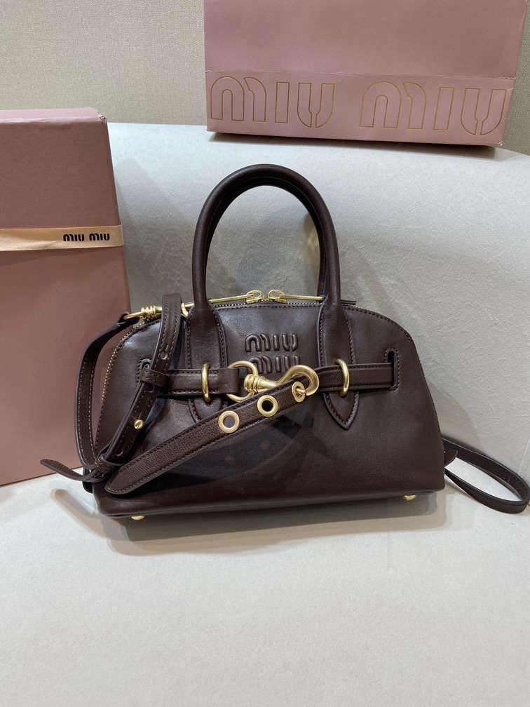 Miu Aventure 5BB169 28x16.5x10cm AP