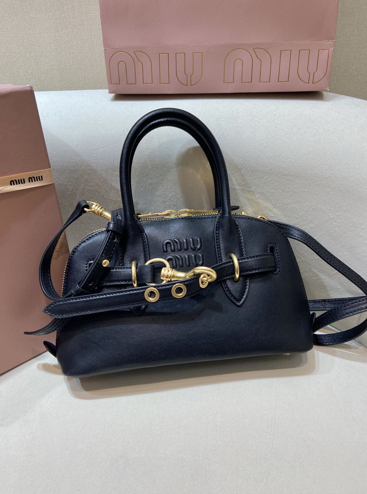 Miu Aventure 5BB169 28x16.5x10cm AP2