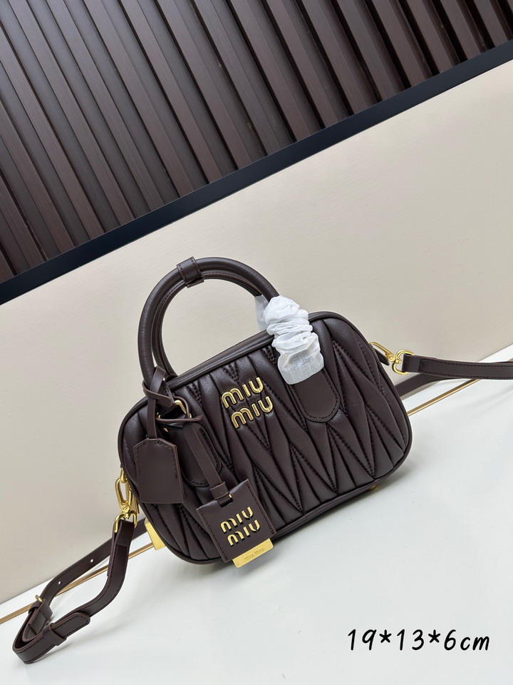 Miu pretty 19x13x6cm ss2