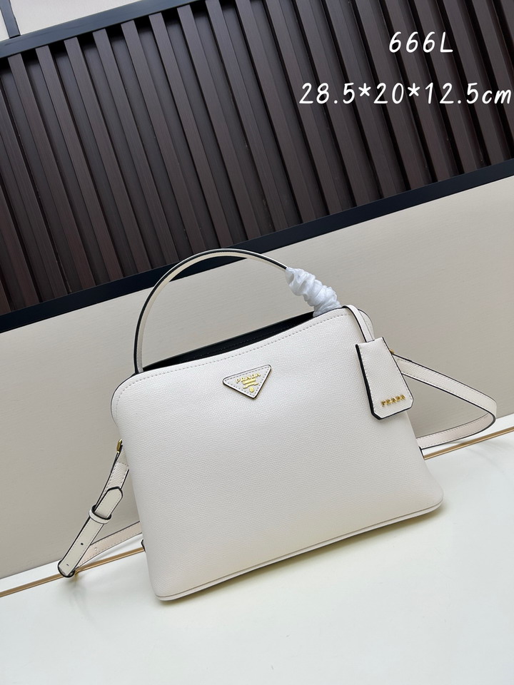 Prada 666L 28.5x20.5x12.5cm jj5