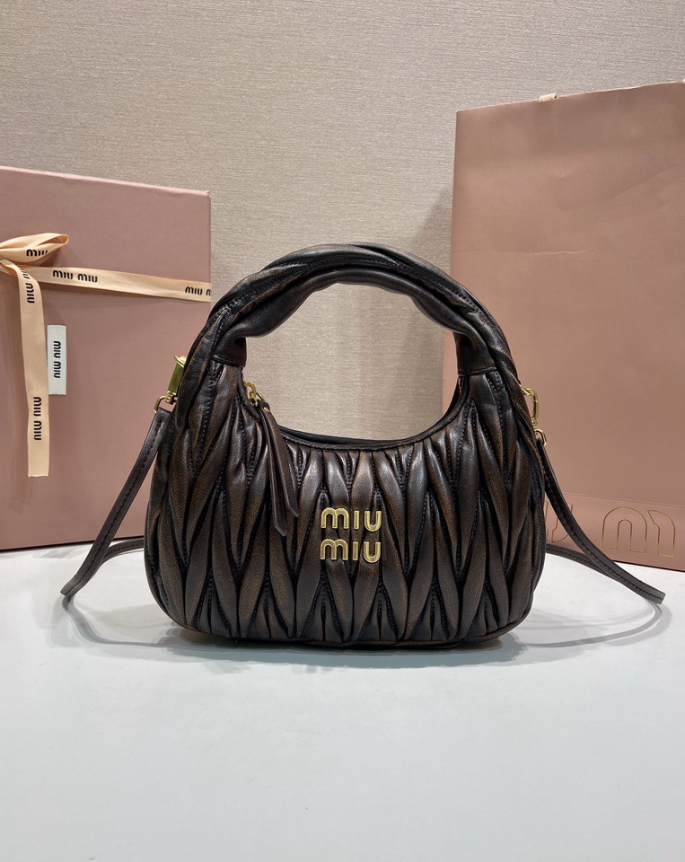 Miu 5BC125 20x17x6cm AP3