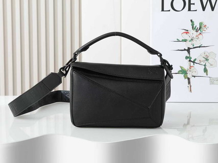 Loewe M88 25x17cm ss5