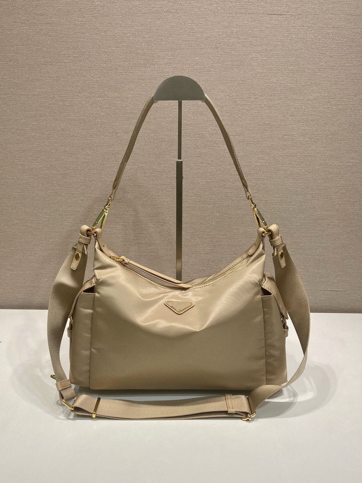 Prada 1BC264 32x22x11.5cm AP