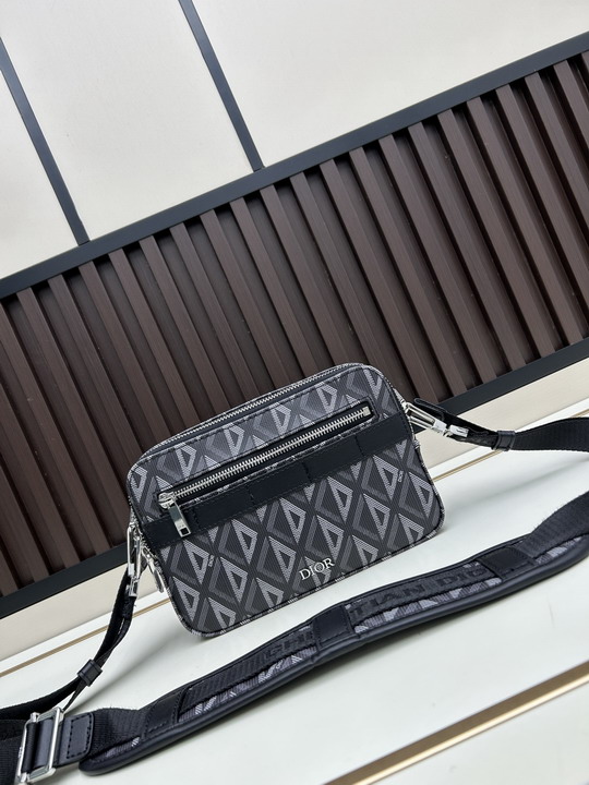Dior 206 22.5x15x5cm ss2