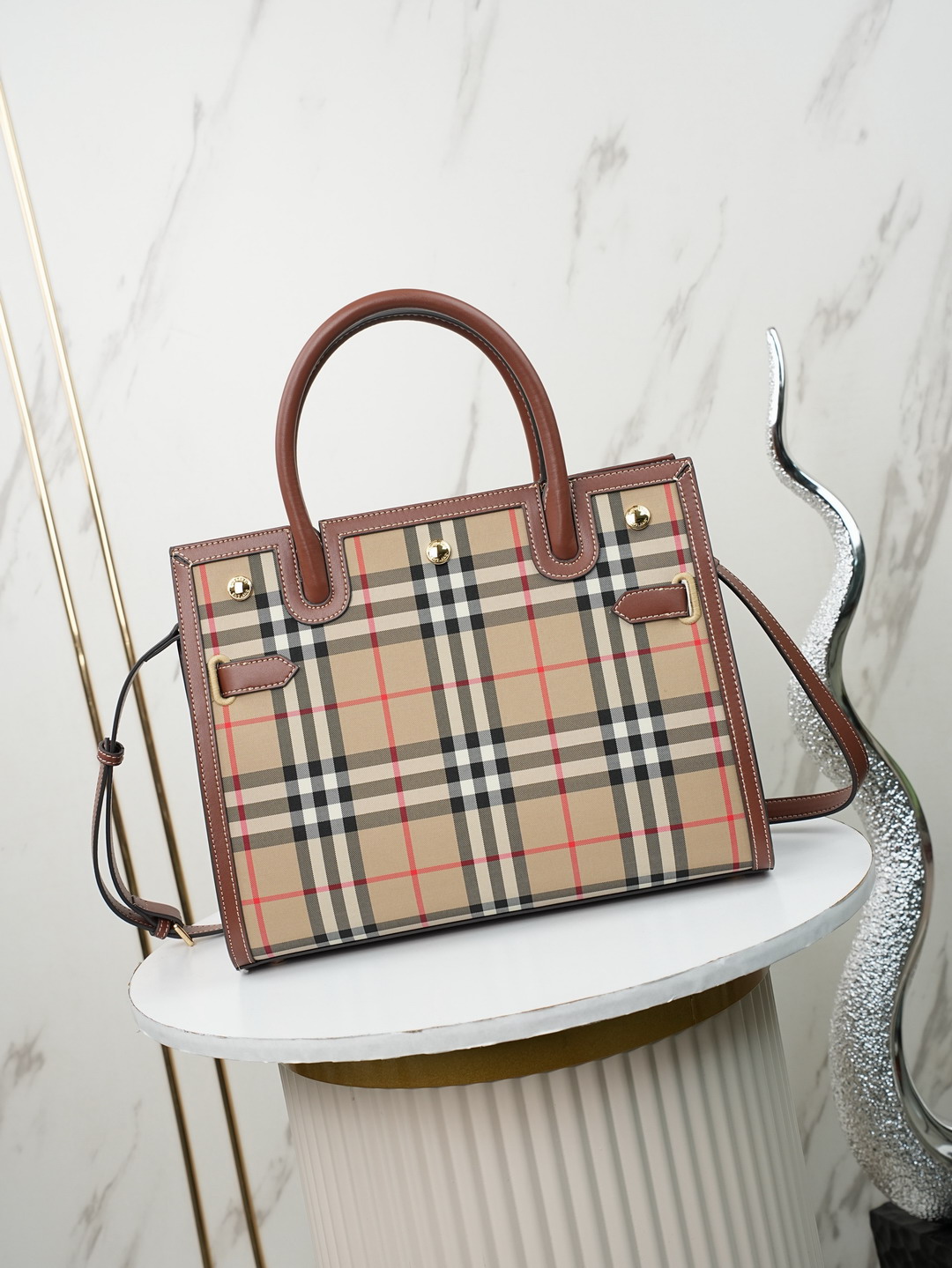 Bur 08366 32x15x25cm jj1