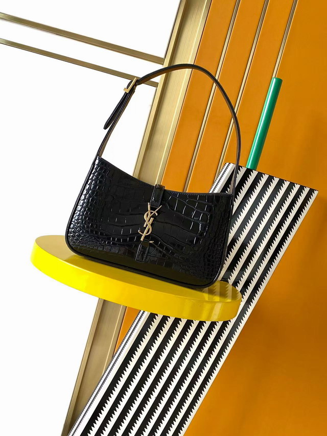 YSL le 5a7 657228 24.5x16x6cm 8D