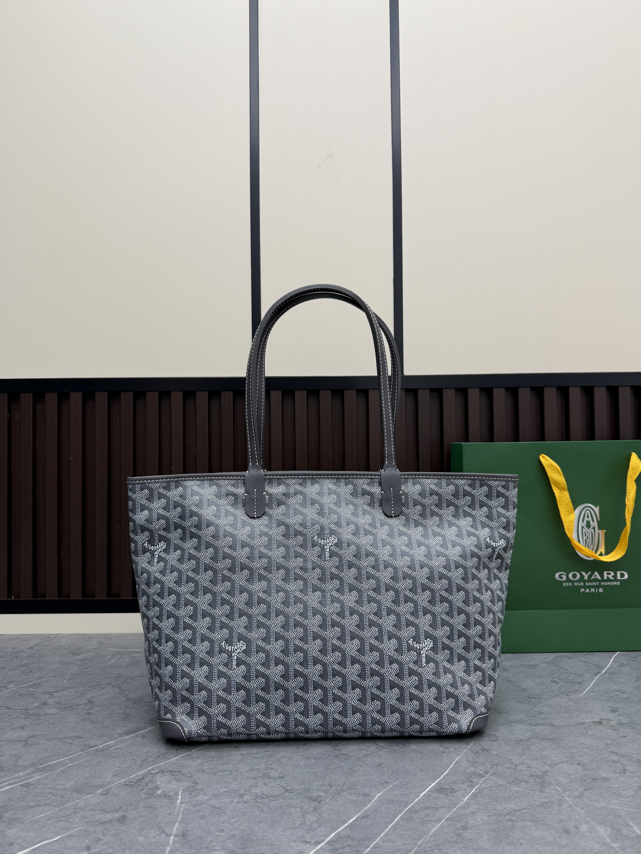 Goyard Artois 5508 30x25x13cm jj1