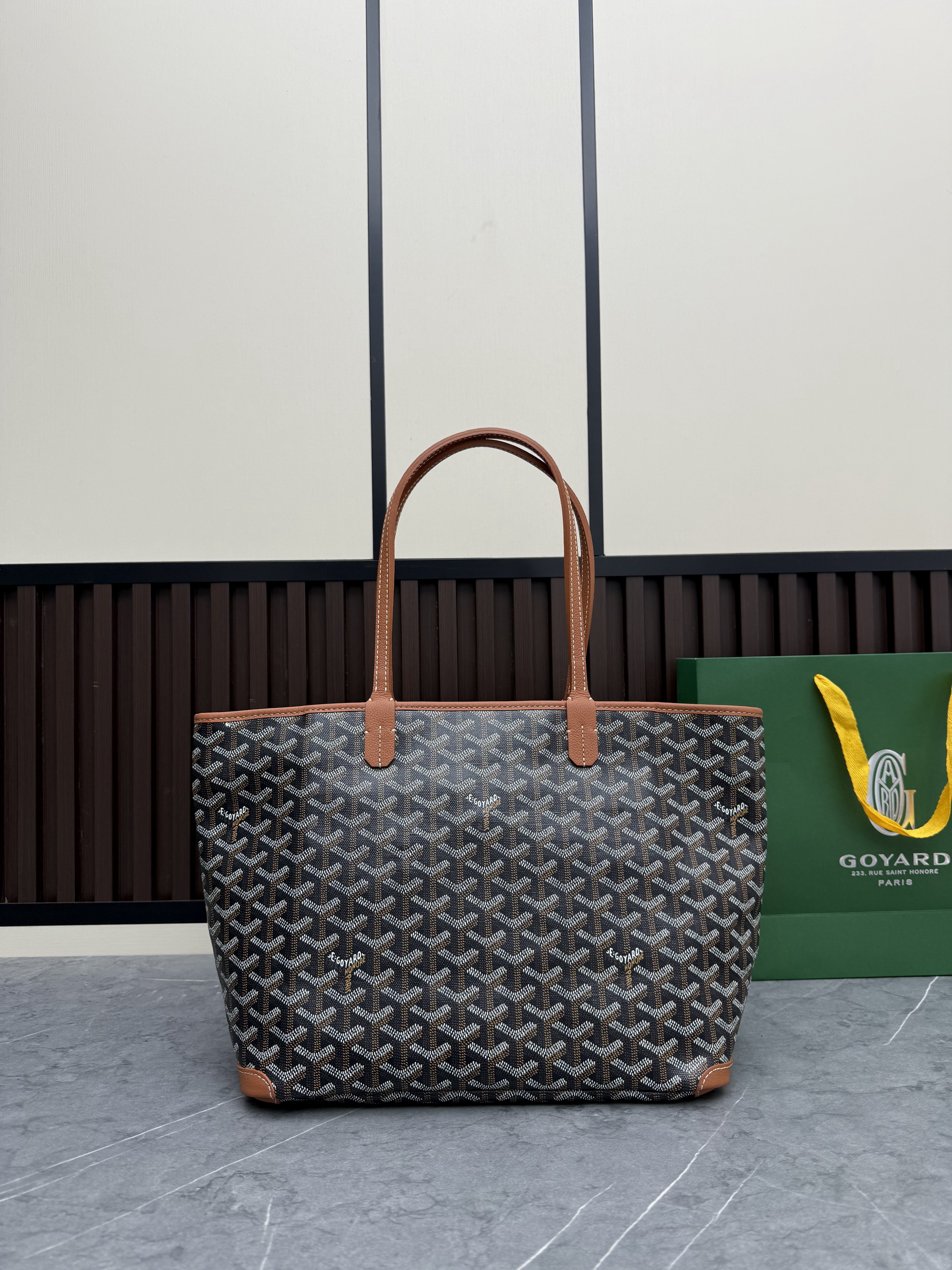 Goyard Artois 5508 30x25x13cm jj3