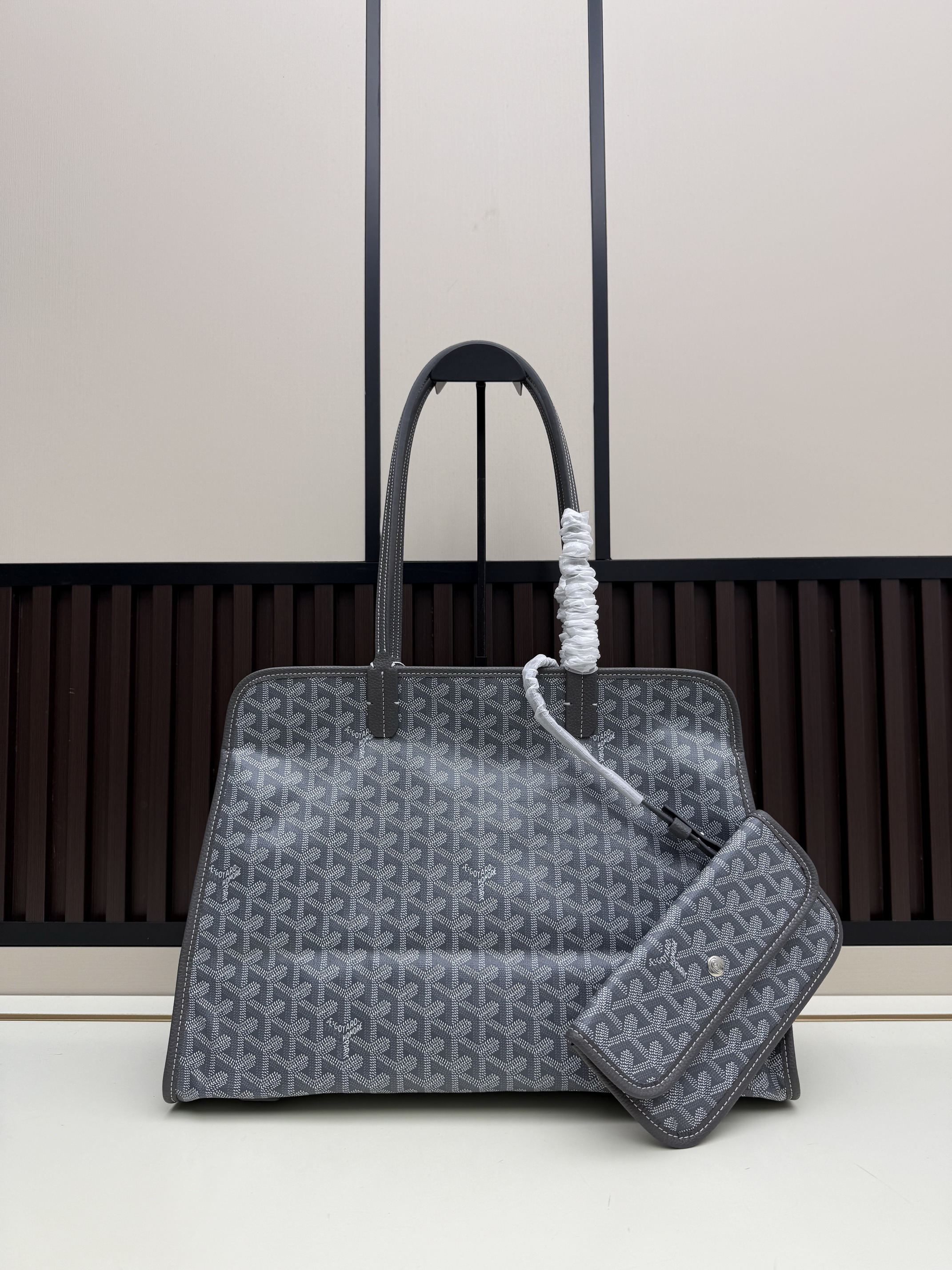 Goyard hardy 40x30x16cm jj3