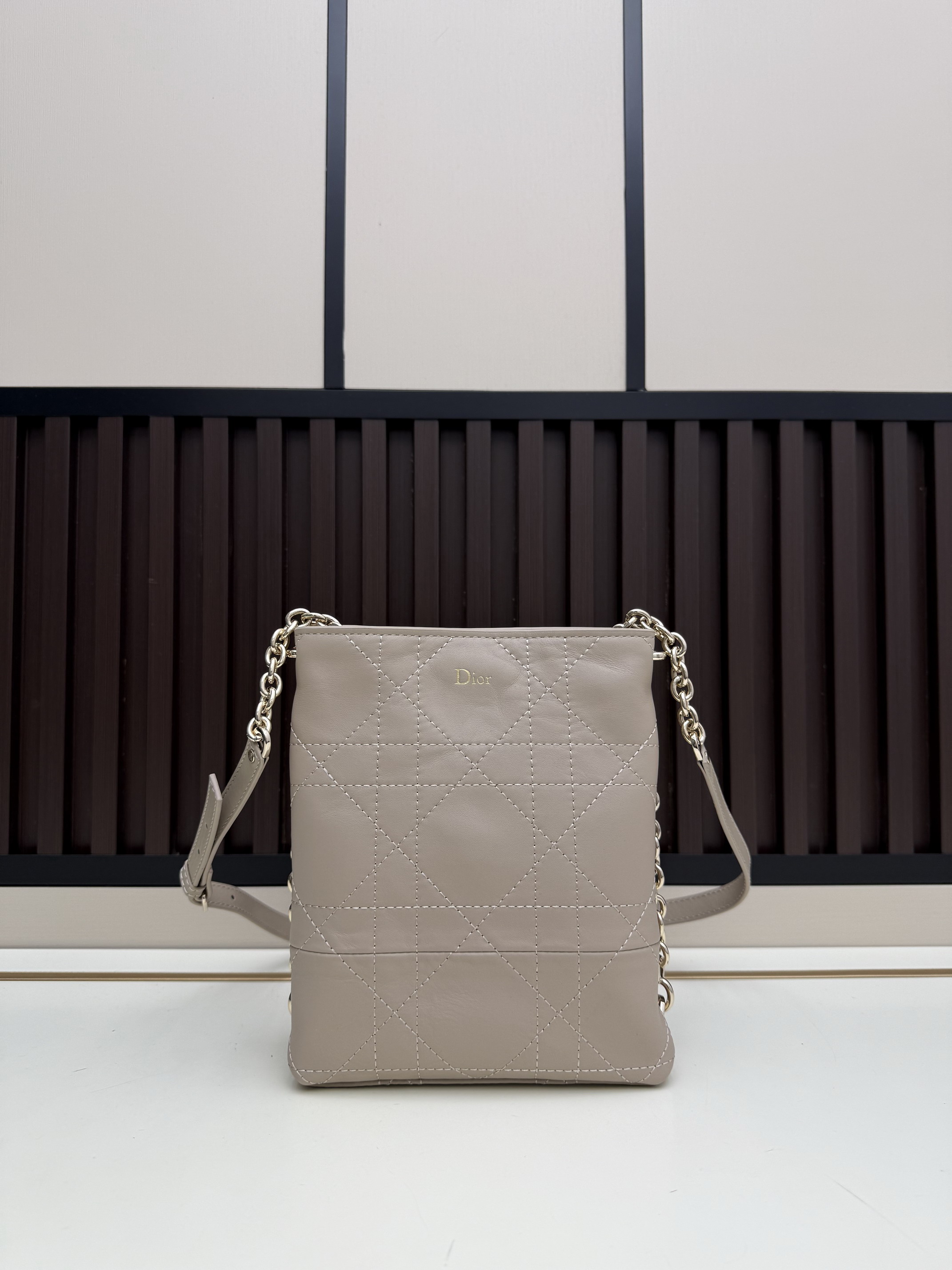Dior 2617 21x18x6.5cm jj3