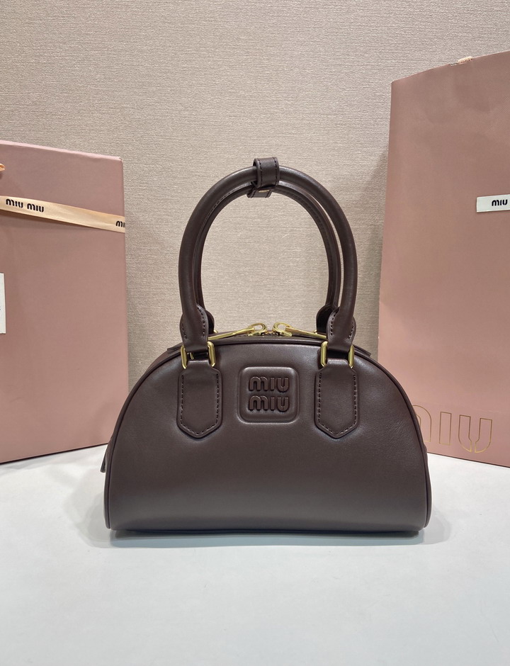 Miu 5BB191 22x13x10.5cm AP1
