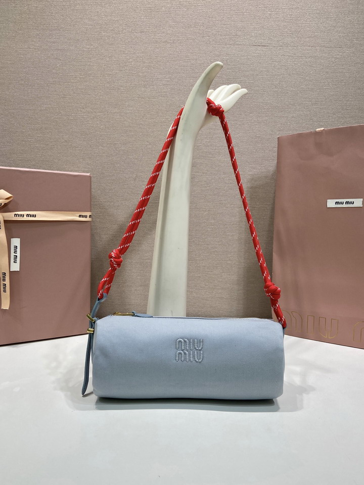 Miu 5NE851 18.5x14x10cm AP