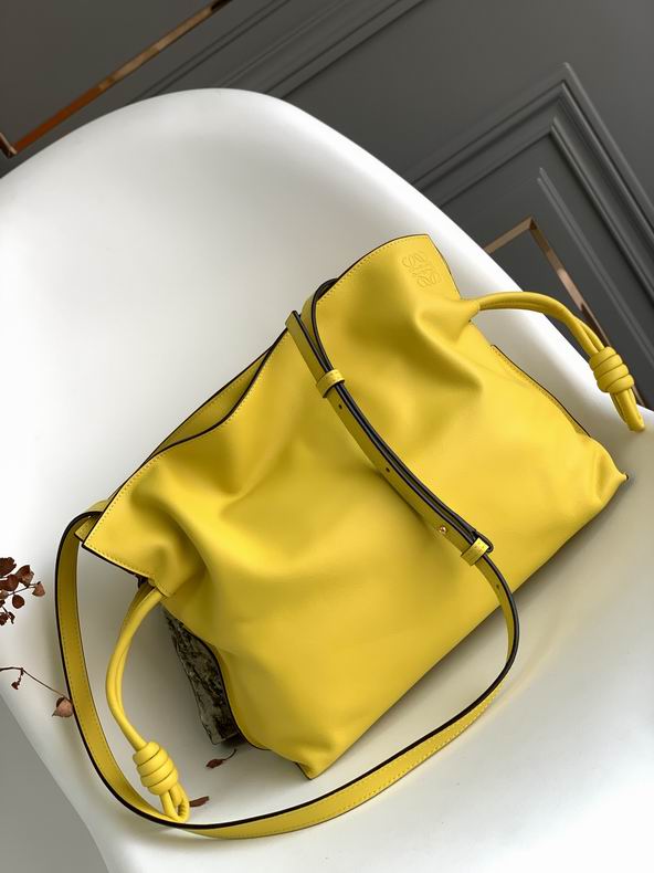 Loewe 10856 30x24.5x10.5cm ss30